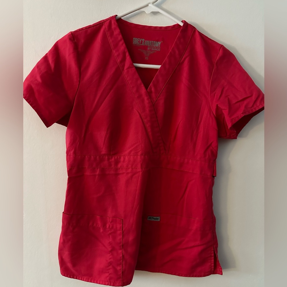 Greys Anatomy XS scrub top